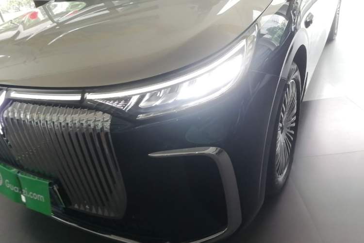 Used VOYAH Dream 2025 PHEV Four-Wheel-Drive Flagship Version – Qiankun Edition Left Front Headlight