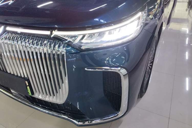 Used VOYAH Dream 2025 PHEV Four-Wheel-Drive Flagship Kunpeng Edition Left Front Headlight