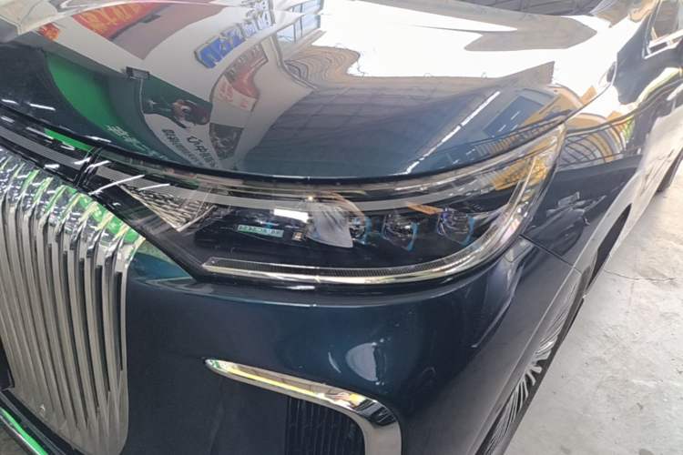 Used VOYAH Dream 2025 PHEV Four-Wheel-Drive Flagship Kunpeng Edition Left Front Headlight