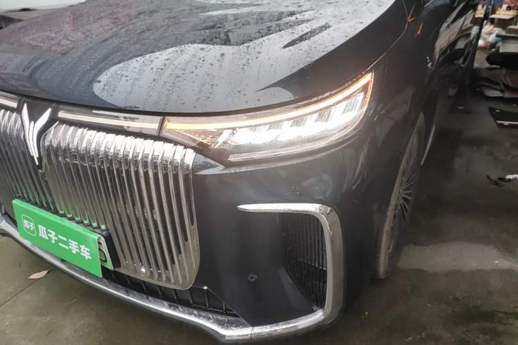 Used VOYAH Dream 2025 PHEV Four-Wheel-Drive Flagship Kunpeng Edition Left Front Headlight