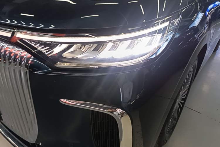 Used VOYAH Dream 2025 PHEV Four-Wheel-Drive Flagship Kunpeng Edition Left Front Headlight
