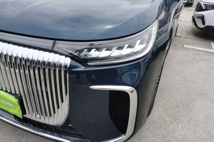 Used VOYAH Dream 2025 PHEV Four-Wheel-Drive Flagship Kunpeng Edition Left Front Headlight