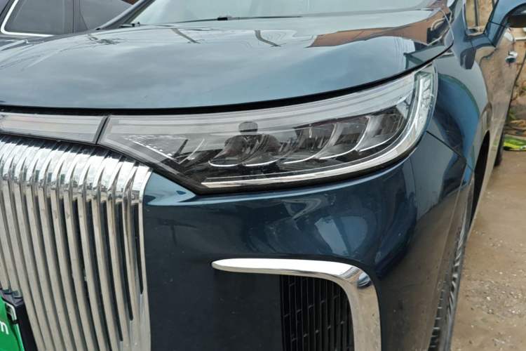 Used VOYAH Dream 2025 PHEV Four-Wheel Drive Prestige Kunpeng Edition Left Front Headlight
