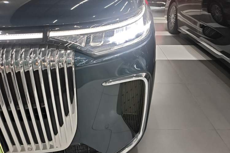 Used VOYAH Dream 2025 PHEV Four-Wheel Drive Prestige Qiankun Edition Left Front Headlight