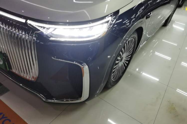 Used VOYAH Dream 2025 PHEV Four-Wheel-Drive Flagship Version – Qiankun Edition Left Front Headlight