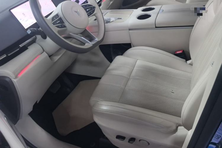 Used VOYAH Dream 2025 PHEV Four-Wheel-Drive Flagship Kunpeng Edition Left Front Seat