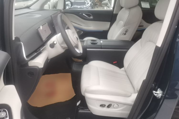 Used VOYAH Dream 2025 PHEV Four-Wheel-Drive Flagship Kunpeng Edition Left Front Seat