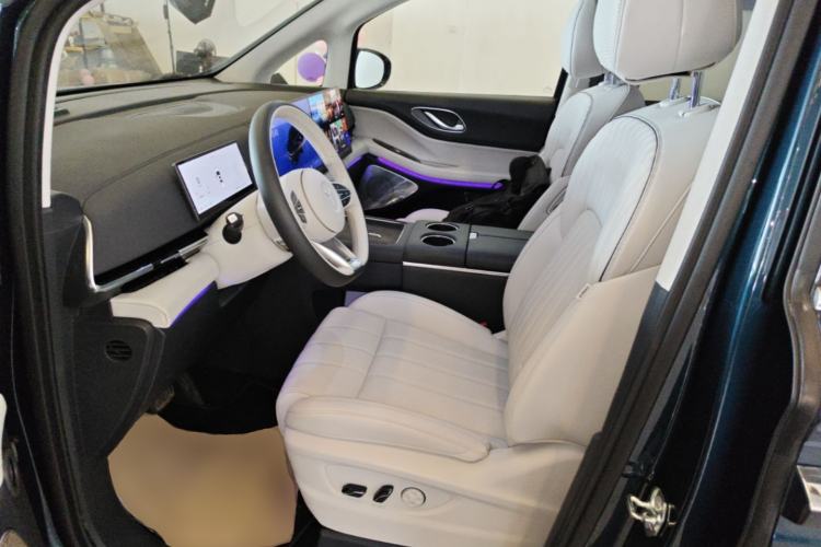 Used VOYAH Dream 2025 PHEV Four-Wheel-Drive Flagship Kunpeng Edition Left Front Seat