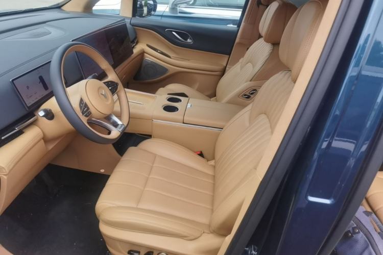 Used VOYAH Dream 2025 PHEV Four-Wheel-Drive Flagship Kunpeng Edition Left Front Seat