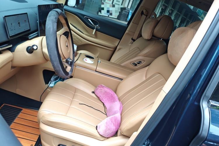 Used VOYAH Dream 2025 PHEV Four-Wheel Drive Excellence Kunpeng Edition Left Front Seat
