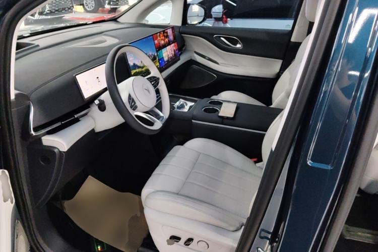 Used VOYAH Dream 2025 PHEV Four-Wheel-Drive Flagship Kunpeng Edition Left Front Seat