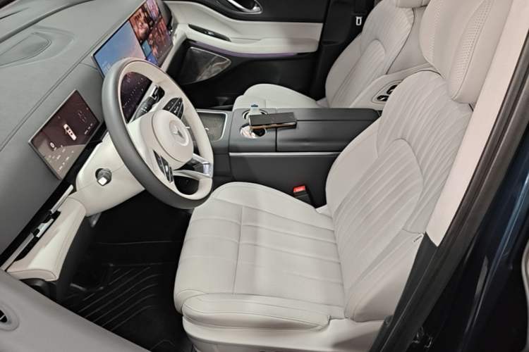 Used VOYAH Dream 2025 PHEV Four-Wheel-Drive Flagship Kunpeng Edition Left Front Seat