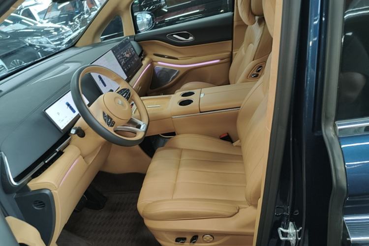 Used VOYAH Dream 2025 PHEV Four-Wheel-Drive Flagship Kunpeng Edition Left Front Seat