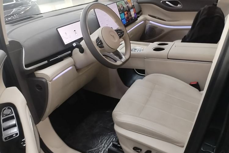 Used VOYAH Dream 2025 PHEV Four-Wheel-Drive Flagship Kunpeng Edition Left Front Seat