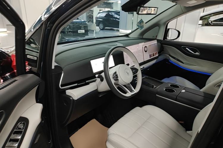 Used VOYAH Dream 2025 PHEV Four-Wheel Drive Excellence Kunpeng Edition Left Front Seat