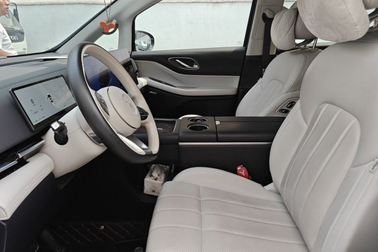 Used VOYAH Dream 2025 PHEV Four-Wheel Drive Excellence Kunpeng Edition Left Front Seat