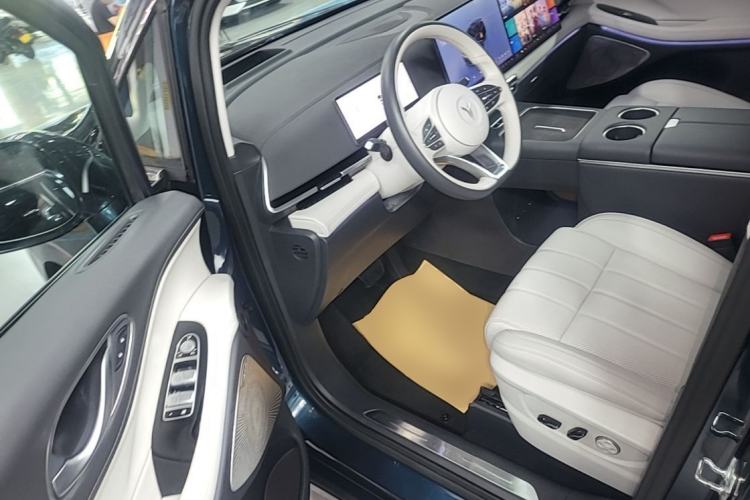 Used VOYAH Dream 2025 PHEV Four-Wheel-Drive Flagship Kunpeng Edition Left Front Seat