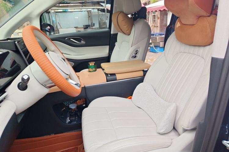 Used VOYAH Dream 2025 PHEV Four-Wheel-Drive Flagship Version – Qiankun Edition Left Front Seat