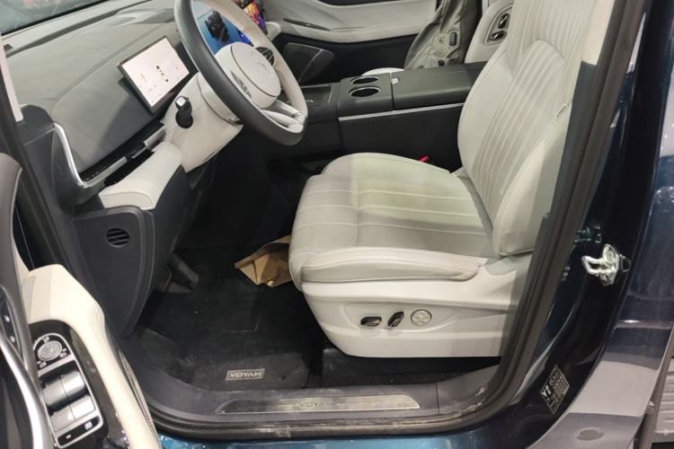 Used VOYAH Dream 2025 PHEV Four-Wheel-Drive Flagship Kunpeng Edition Left Front Seat