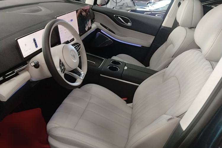 Used VOYAH Dream 2025 PHEV Four-Wheel-Drive Flagship Kunpeng Edition Left Front Seat