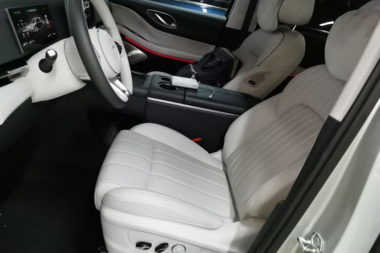 Used VOYAH Dream 2025 PHEV Four-Wheel-Drive Flagship Version – Qiankun Edition Left Front Seat
