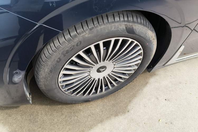 Used VOYAH Dream 2025 PHEV Four-Wheel-Drive Flagship Kunpeng Edition Left Front Wheel Hub