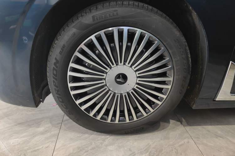 Used VOYAH Dream 2025 PHEV Four-Wheel-Drive Flagship Kunpeng Edition Left Front Wheel Hub