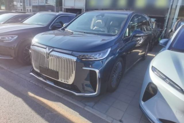 Used VOYAH Dream 2025 PHEV Four-Wheel-Drive Flagship Kunpeng Edition