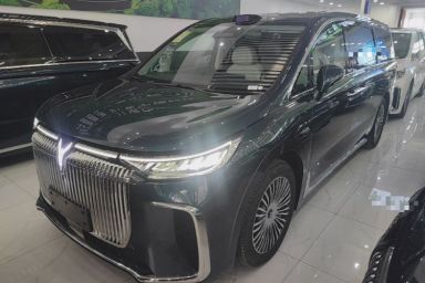 Used VOYAH Dream 2025 PHEV Four-Wheel Drive Excellence Qiankun Edition