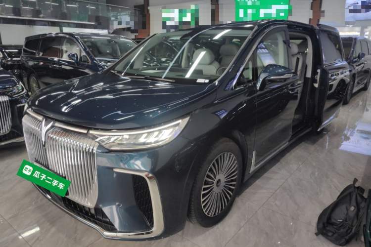 Used VOYAH Dream 2025 PHEV Four-Wheel-Drive Flagship Kunpeng Edition Guazi used car, China used car export, Used car for sale, Used  cars, Cheapest cars for sale