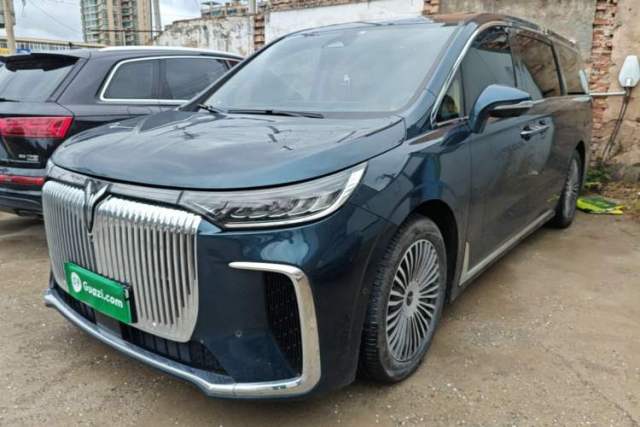 Used VOYAH Dream 2025 PHEV Four-Wheel Drive Prestige Kunpeng Edition