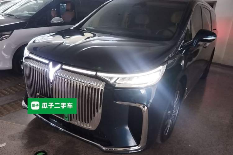 VOYAH Dream 2025 EV Four-Wheel Drive Excellence Kunpeng Edition
