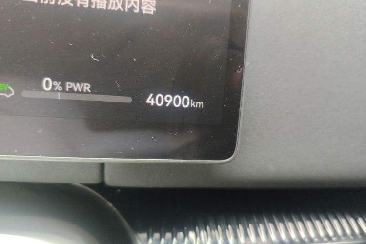 Used VOYAH Dream 2025 PHEV Four-Wheel-Drive Flagship Version – Qiankun Edition Odometer Close Up