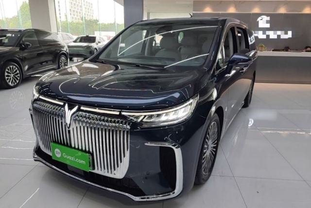 Used VOYAH Dream 2025 PHEV Four-Wheel-Drive Flagship Kunpeng Edition