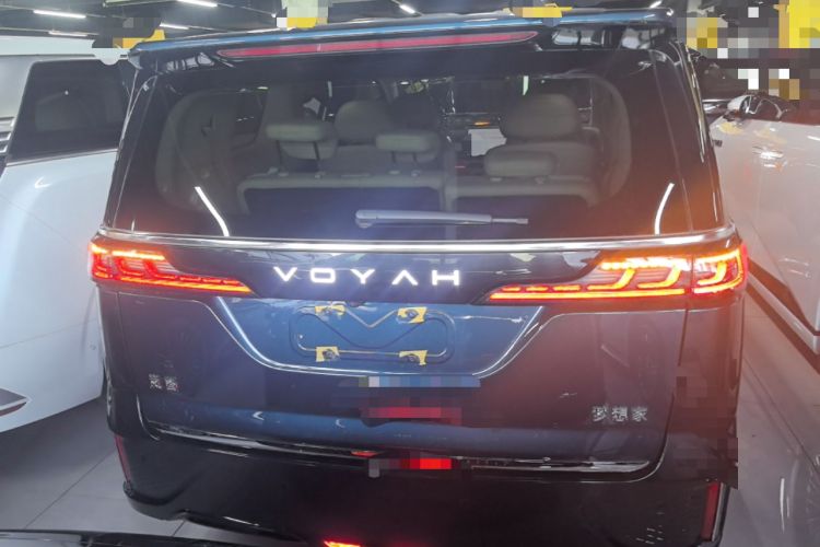 Used VOYAH Dream 2025 PHEV Four-Wheel-Drive Flagship Kunpeng Edition Rear
