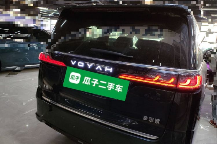 Used VOYAH Dream 2025 PHEV Four-Wheel-Drive Flagship Kunpeng Edition Rear