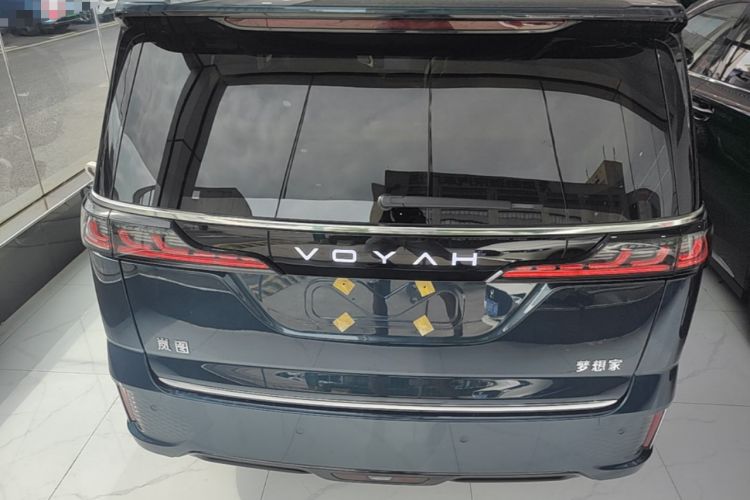 Used VOYAH Dream 2025 PHEV Four-Wheel-Drive Flagship Kunpeng Edition Rear