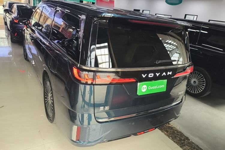 Used VOYAH Dream 2025 PHEV Four-Wheel-Drive Flagship Kunpeng Edition Rear