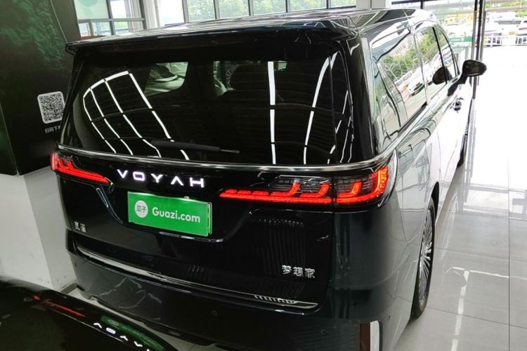 Used VOYAH Dream 2025 PHEV Four-Wheel-Drive Flagship Kunpeng Edition Rear