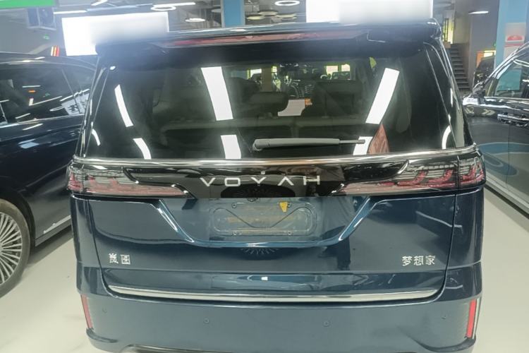 Used VOYAH Dream 2025 PHEV Four-Wheel-Drive Flagship Kunpeng Edition Rear
