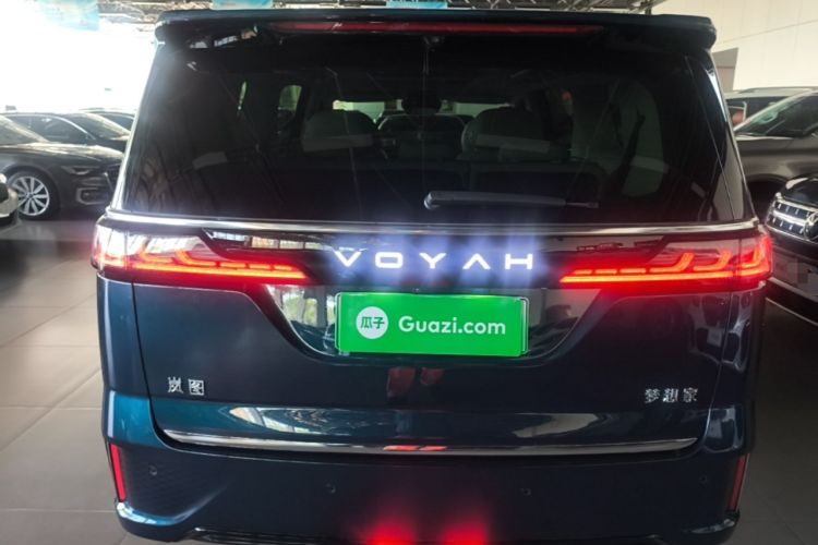 Used VOYAH Dream 2025 PHEV Four-Wheel-Drive Flagship Version – Qiankun Edition Rear