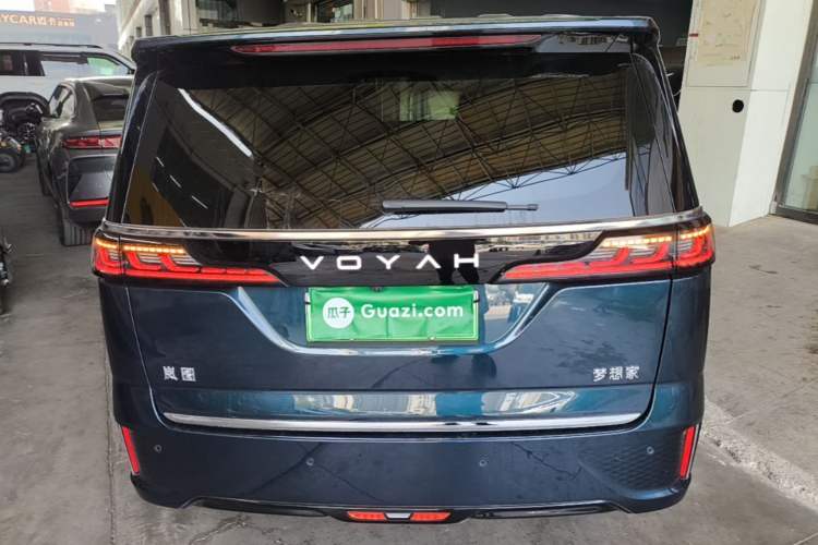 Used VOYAH Dream 2025 PHEV Four-Wheel-Drive Flagship Kunpeng Edition Rear