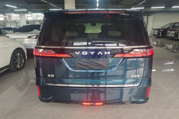 Used VOYAH Dream 2025 PHEV Four-Wheel-Drive Flagship Kunpeng Edition Rear