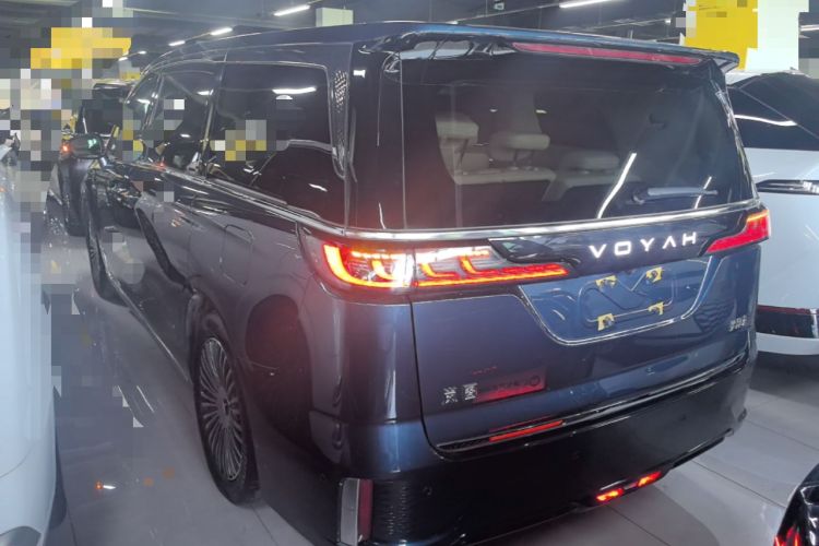 Used VOYAH Dream 2025 PHEV Four-Wheel-Drive Flagship Kunpeng Edition Rear Left 45 Deg
