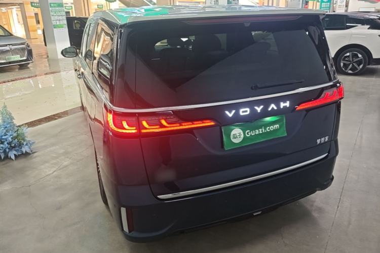 Used VOYAH Dream 2025 PHEV Four-Wheel-Drive Flagship Version – Qiankun Edition Rear Left 45 Deg