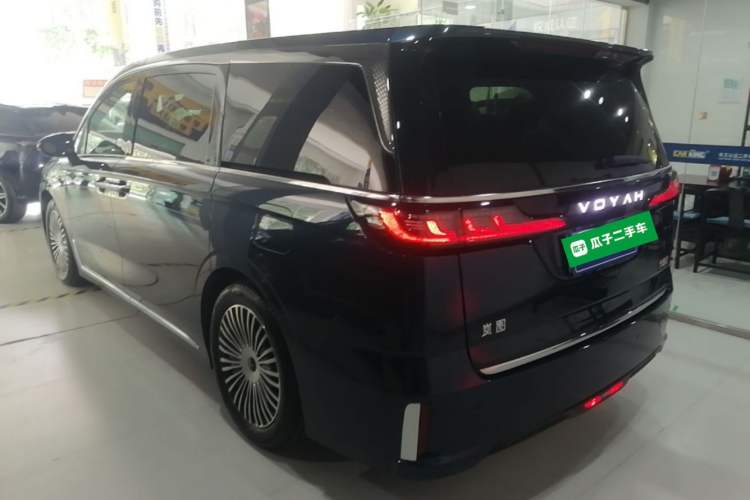 Used VOYAH Dream 2025 PHEV Four-Wheel-Drive Flagship Kunpeng Edition Rear Left 45 Deg