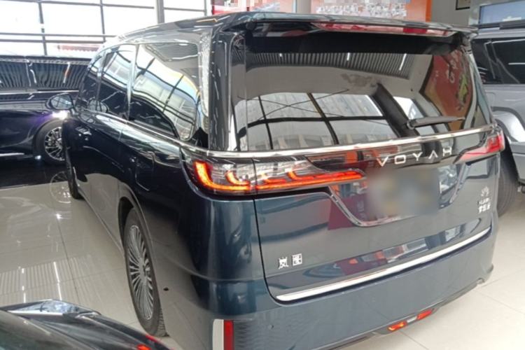 Used VOYAH Dream 2025 PHEV Four-Wheel-Drive Flagship Kunpeng Edition Rear Left 45 Deg