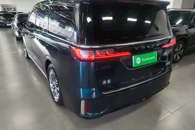 Used VOYAH Dream 2025 PHEV Four-Wheel-Drive Flagship Version – Qiankun Edition Rear Left 45 Deg