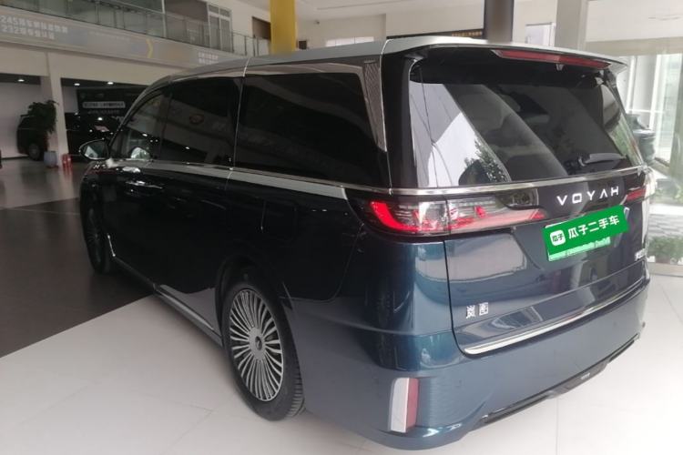 Used VOYAH Dream 2025 PHEV Four-Wheel-Drive Flagship Version – Qiankun Edition Rear Left 45 Deg