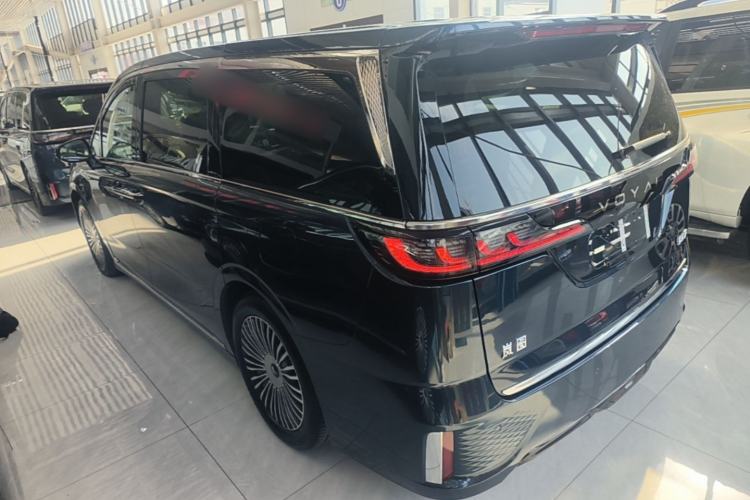 Used VOYAH Dream 2025 PHEV Four-Wheel-Drive Flagship Kunpeng Edition Rear Left 45 Deg